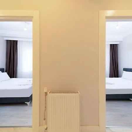 Cozy Flat With Balcony 15 Min Walking Distance To Beach In Muratpasa, Antalya 安塔利亚